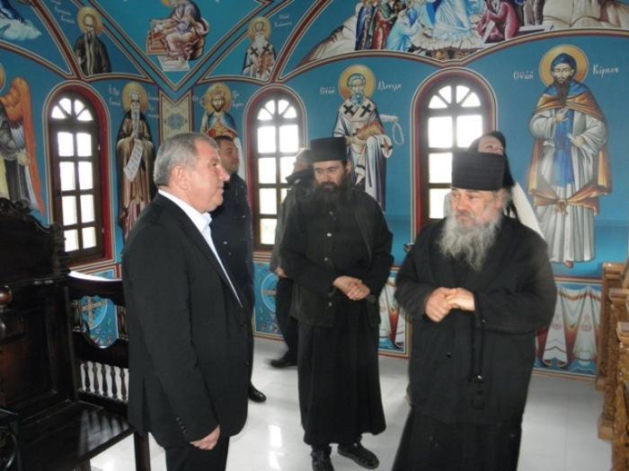В манастира е създадено стопанство